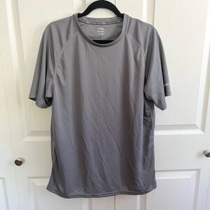 5 for $25! Zengvee Gray Short Sleeve Athletic Shirt Large
